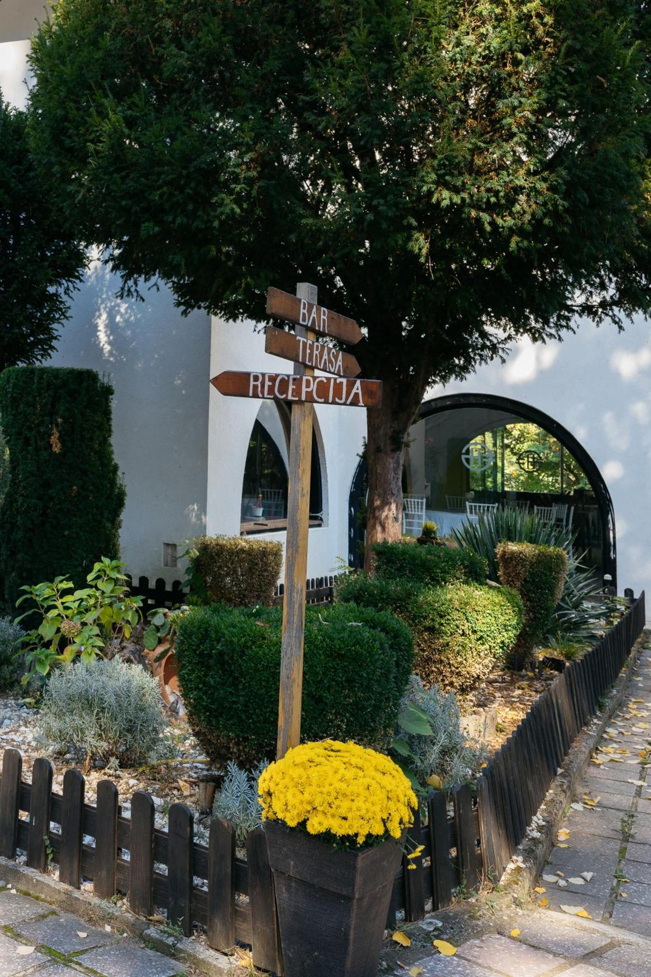 Hotel Gradche Kočani Exterior foto